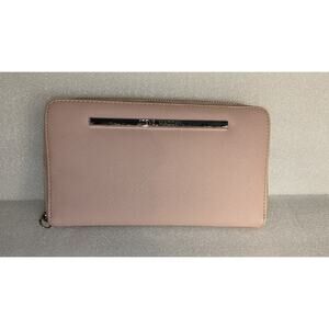 STEVE MADDEN WALLET WRISTLET PINK SMOOTH TEXTURED SILVER ZIPPER